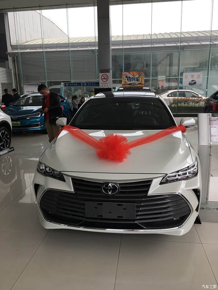 求亚洲龙汽油版高配实车图!