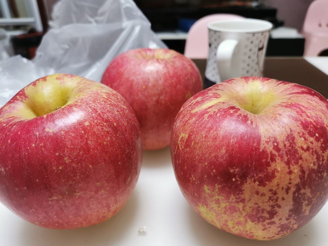 大苹果好大呀一个有一斤