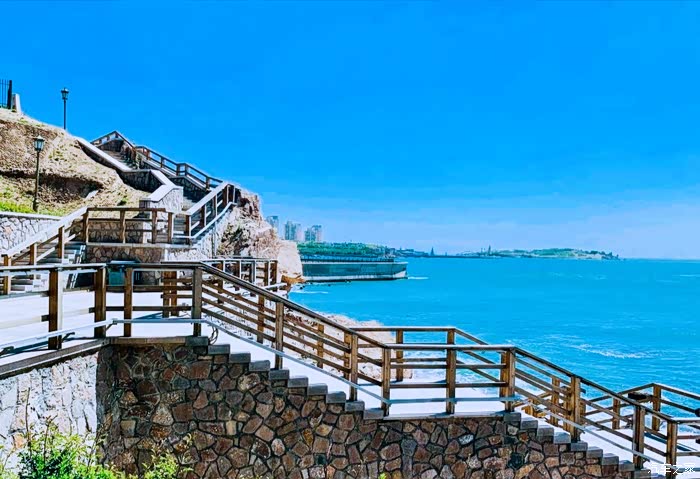 青岛之燕儿岛蓝色的自然世界