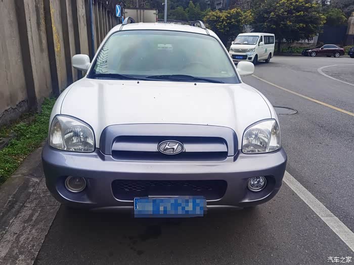 四川出自用07柴油四驱圣达菲