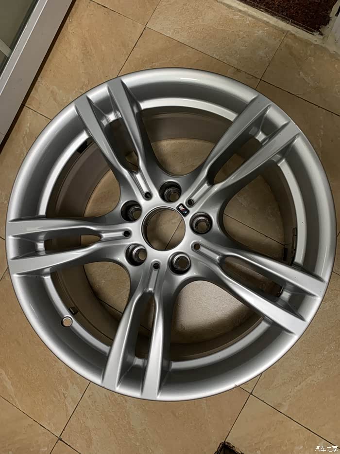 【图】3gt原厂轮毂400m_宝马3系gt论坛_汽车之家论坛