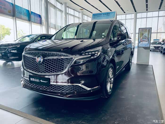 一个奥迪车主本着二胎家庭的需求探店gl8avenir