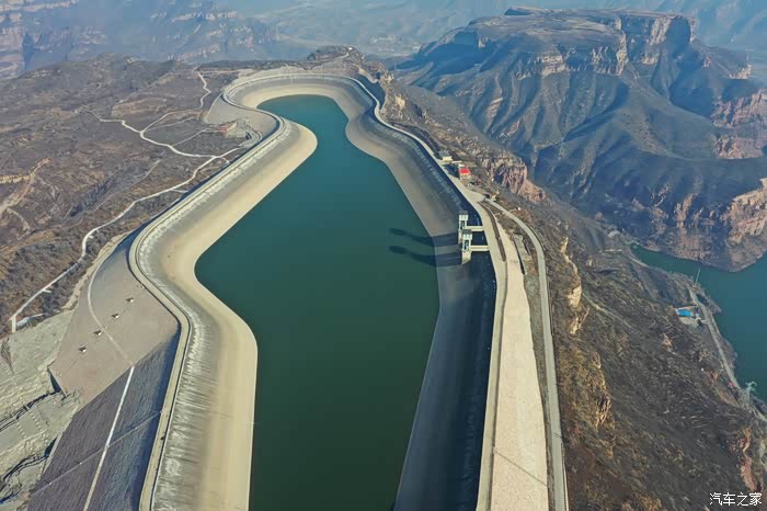 探访张河湾抽水蓄能电站谈9250公里q5l的用车感受