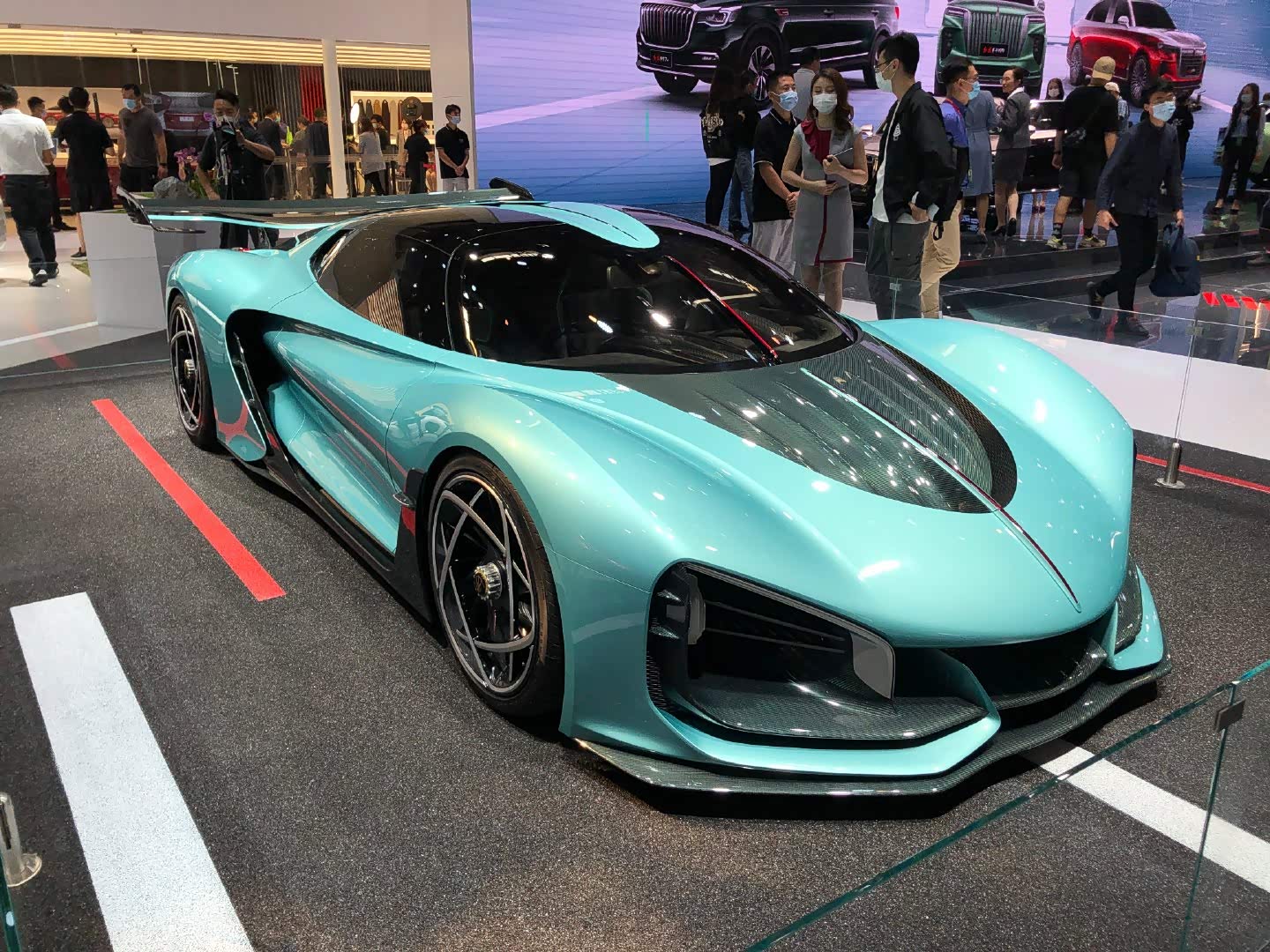 2020北京车展#今儿继续逛车展,红旗s9概念超跑来了