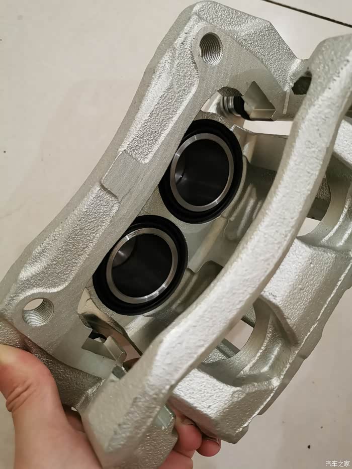 07款crv日清卡钳求鉴