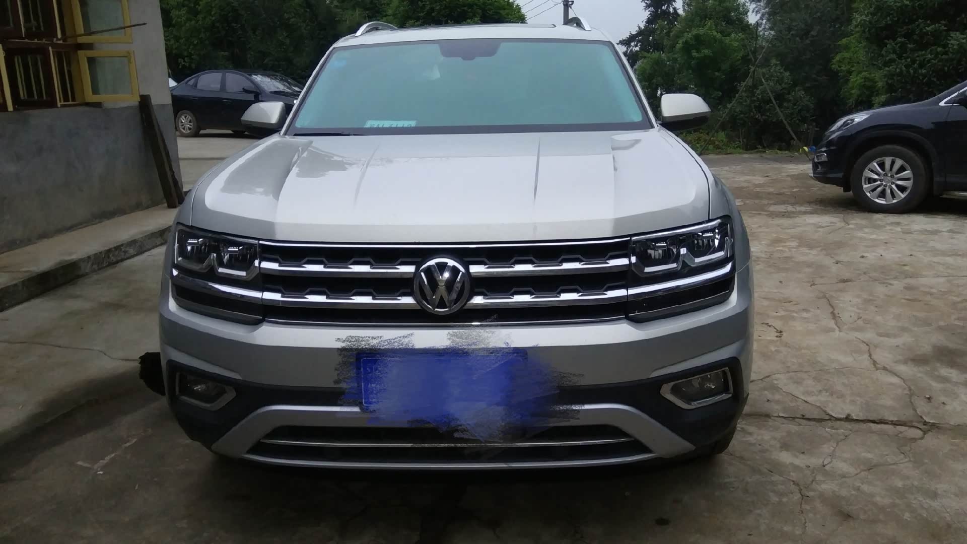 途昂的淡金色就叫冰岛银?