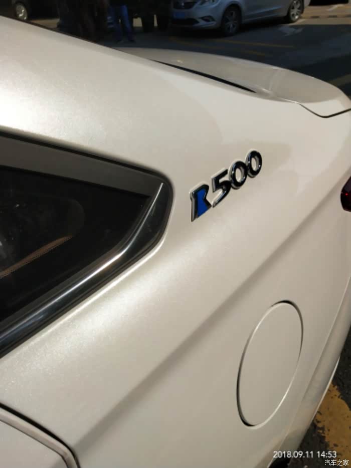 eu5的油漆是珍珠白吧