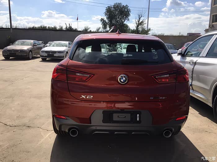 宝马x2落日橙看车坐标天津