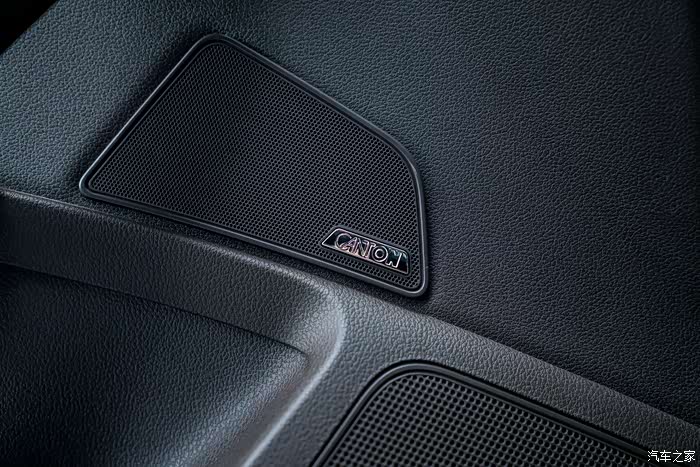 canton音响了解一下,虽然我不认识这个牌子,但效果确实刚刚的