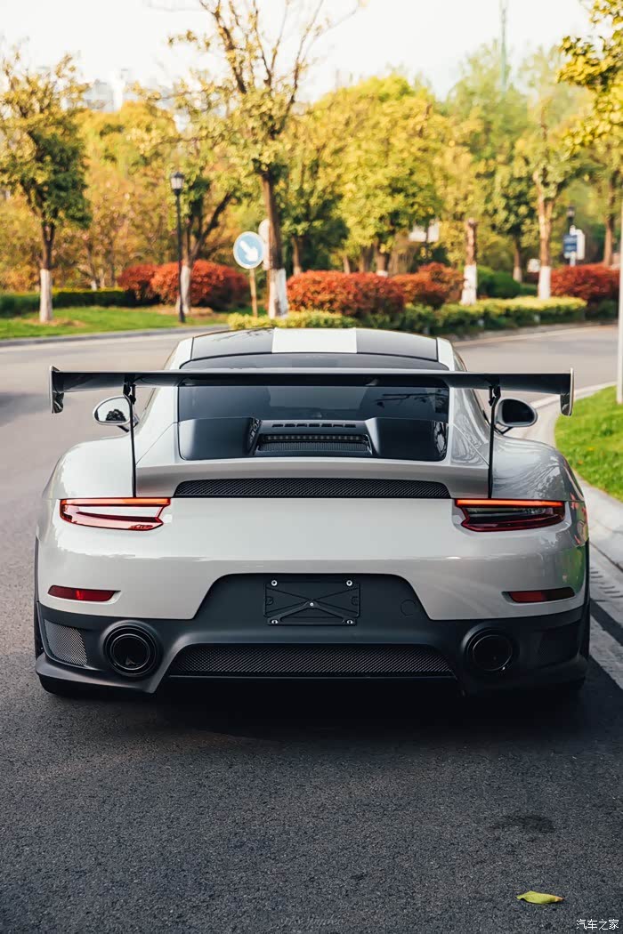 【图】分享我的蛙王911gt2rs,版主通融_保时捷911论坛_汽车之家论坛