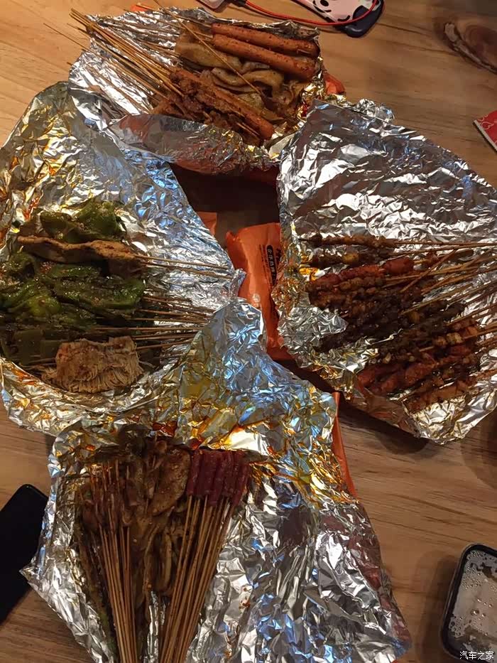 想吃烧烤,但是有没有约到人,外卖的方式也是解决问题的最好方法