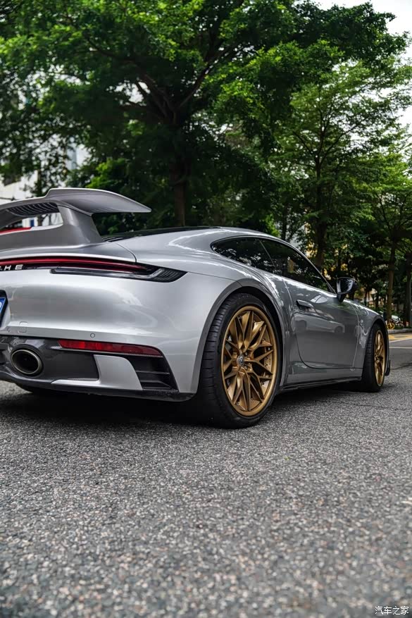 代车友出一套正品hre定制锻造轮毂