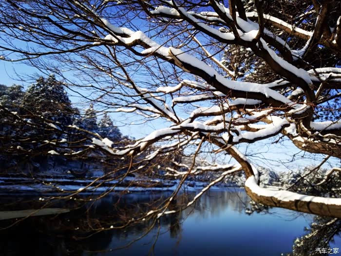 游灵秀庐山逢庐山雪如玉