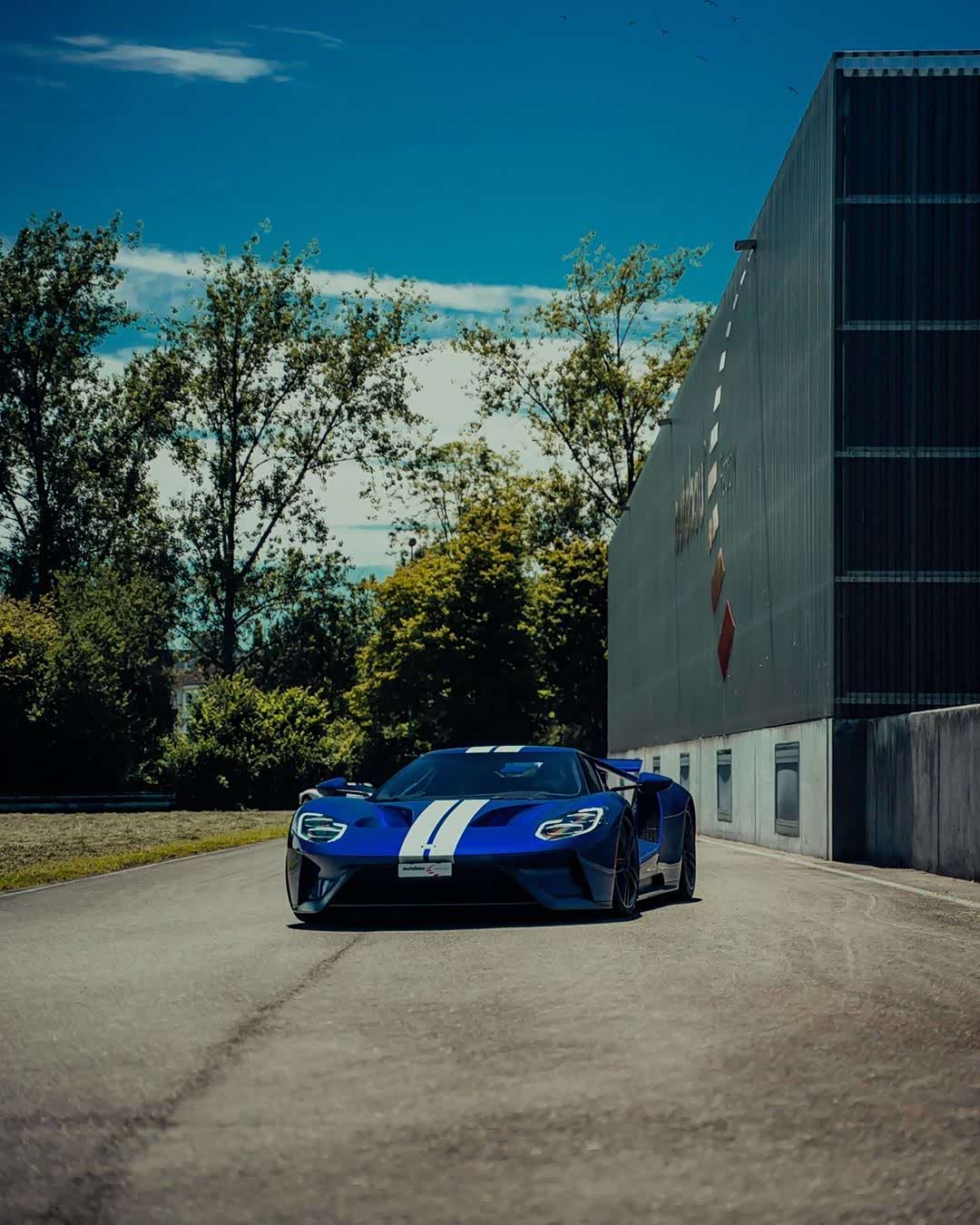 福特gt外观霸气,漂亮极了!