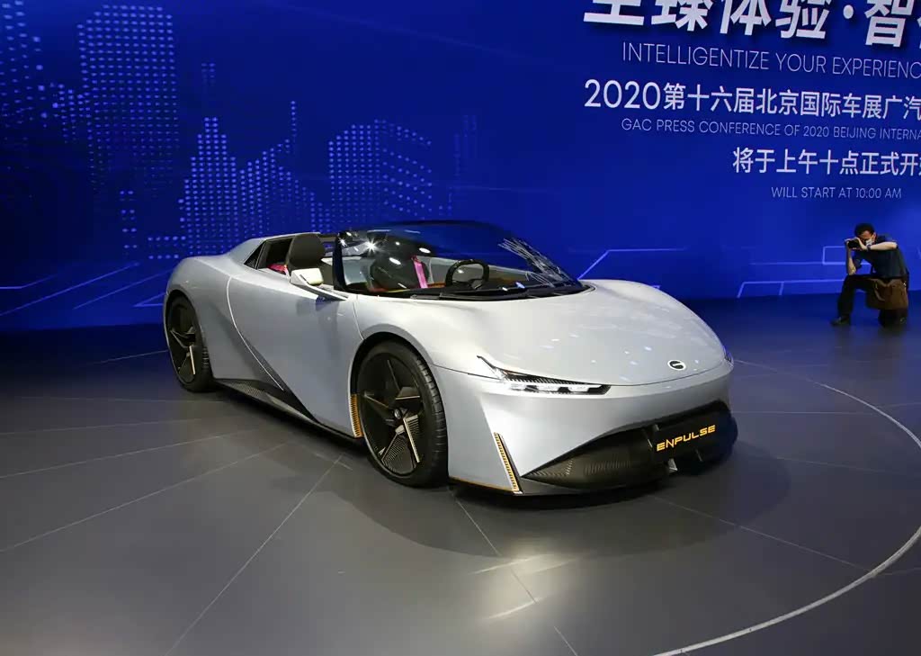 广汽传祺全新敞篷跑车