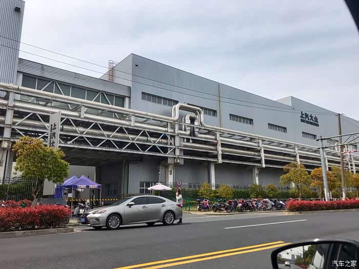 上海大众嘉定工厂外景二三厂区