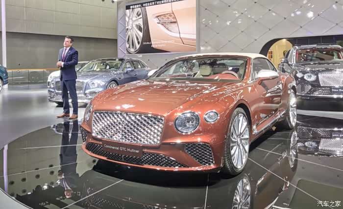 有一种豪华叫宾利欧陆gt敞篷版亮相22寸双色轮毂