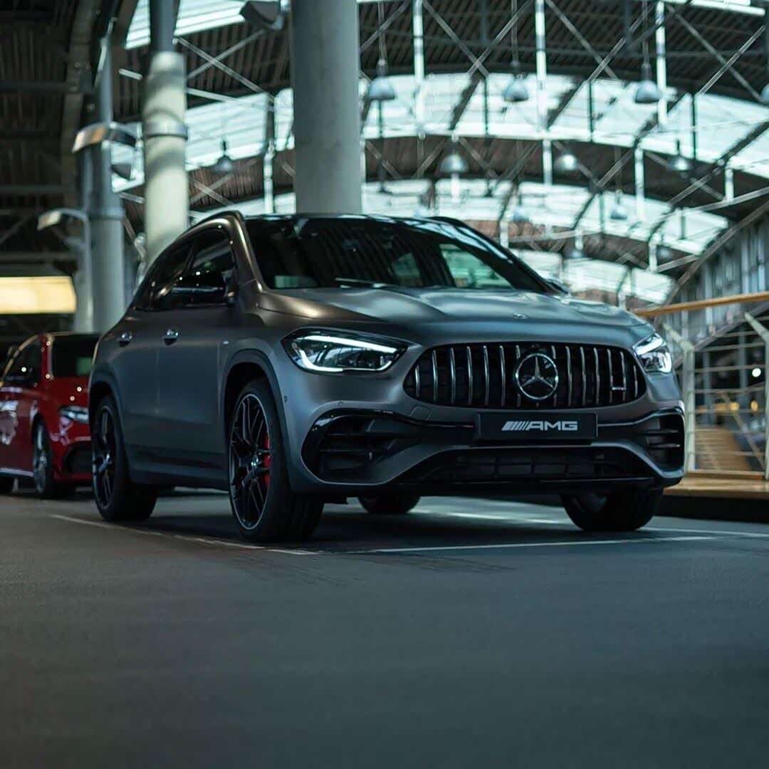 奔驰gla45 s amg高颜来袭 ,小怪兽好帅