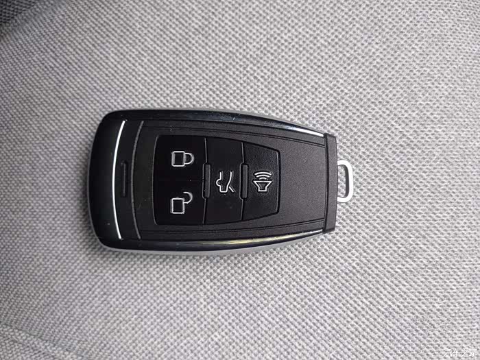 最后来把车钥匙,这就是我的买车分享,希望能给网友提供经验.