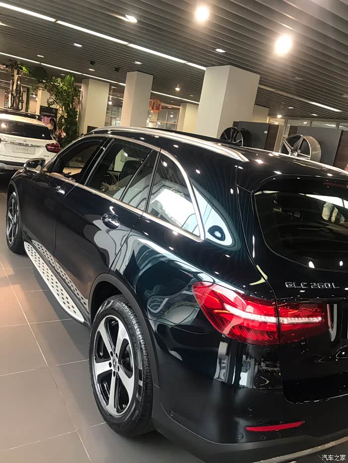 【图】谁有红宝石黑的实车图看看?_奔驰glc论坛_汽车之家论坛