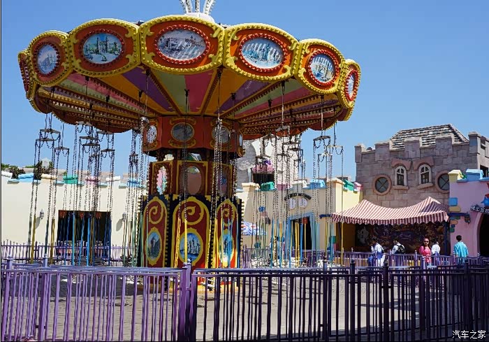 飞天扫帚,带你感受飞翔的乐趣,俯看远处的风景.