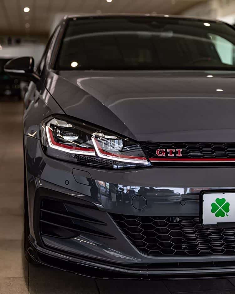 战斗水泥灰 高尔夫 gti tcr真凶啊[阴险]