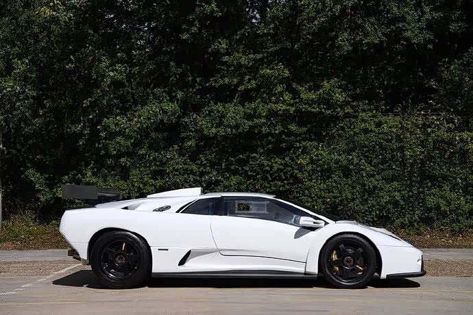 兰博基尼lamborghini diablo gtr好看吧!