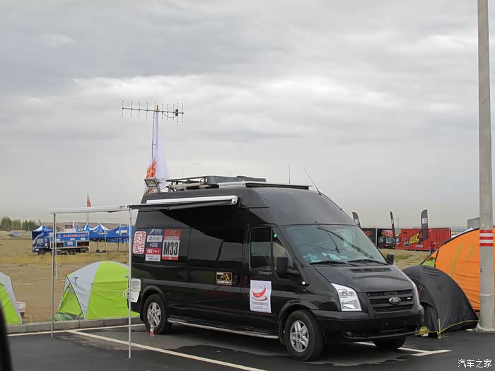 环塔拉力赛b型房车小改通讯媒体保障车