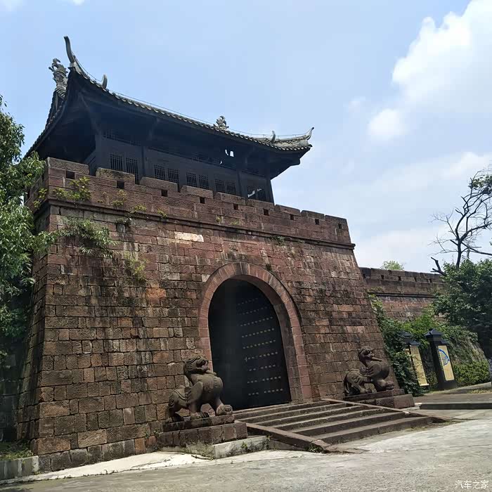 【四川长安suv联盟】来到汉姜古城,回味三国英雄人物