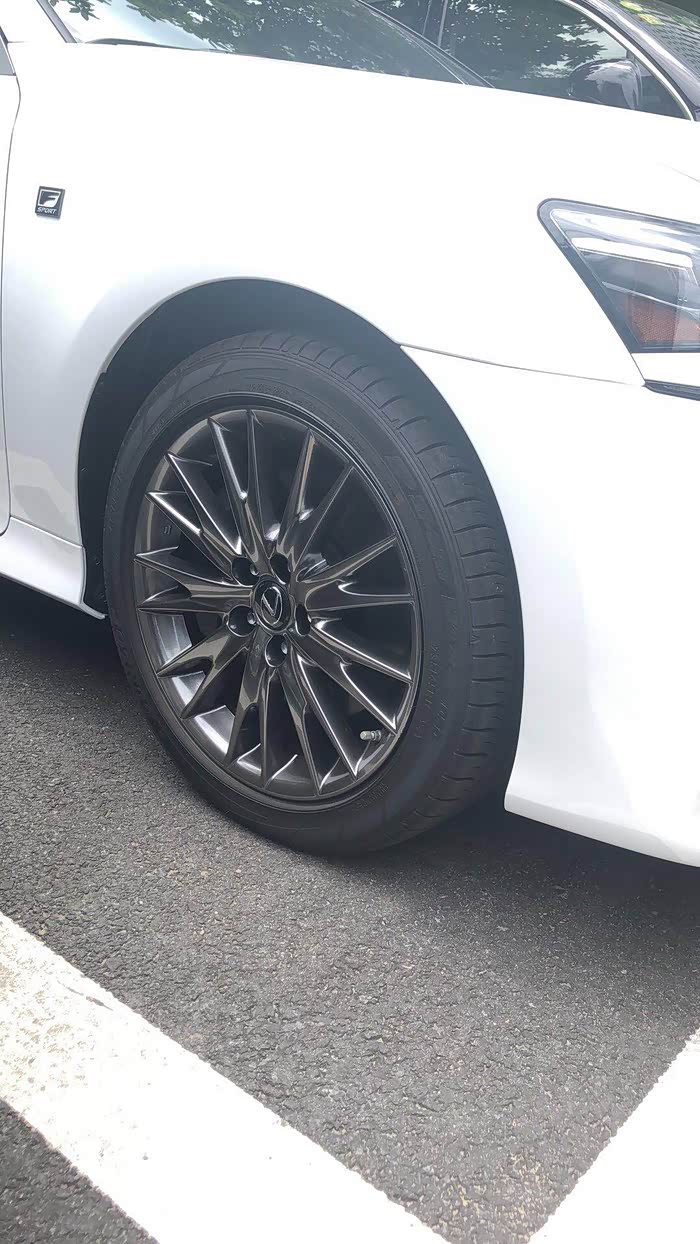 【图】有人新款es换2017款纪念版的轮毂的吗_雷克萨斯es论坛_汽车之家