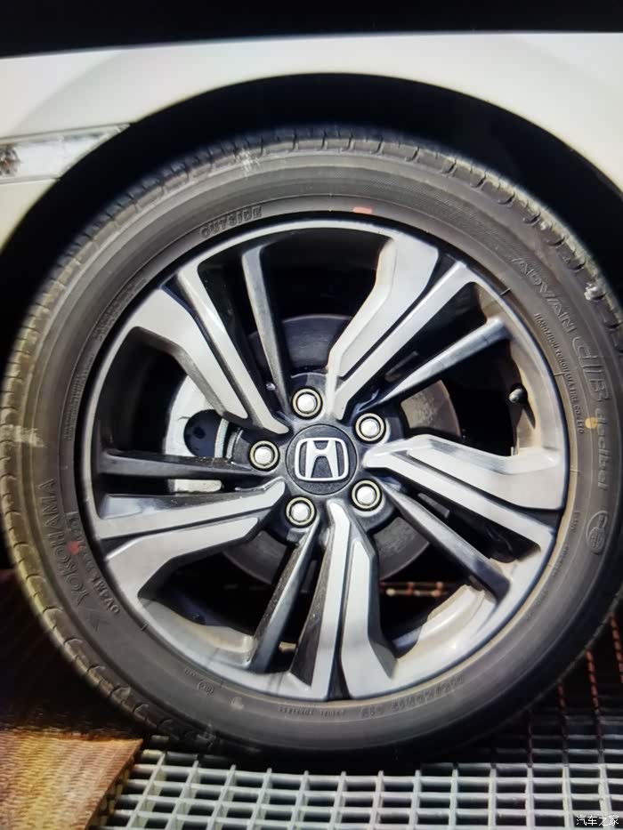 求购思域17寸原厂轮毂