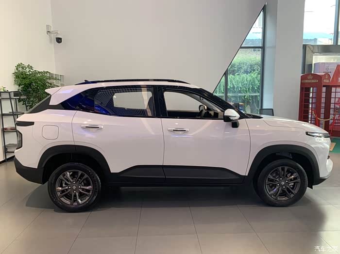 【图】颜值在线 宝骏rs-3荣耀来袭_city car论坛_汽车之家论坛