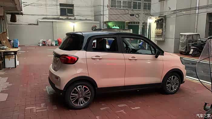 赶上了过年前的末班车零跑t03豪华版