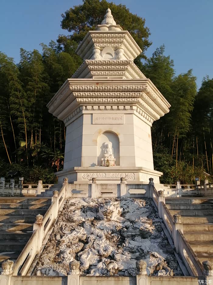 自驾游"天下清规"发祥地——百丈禅寺之怀海禅师舍利塔