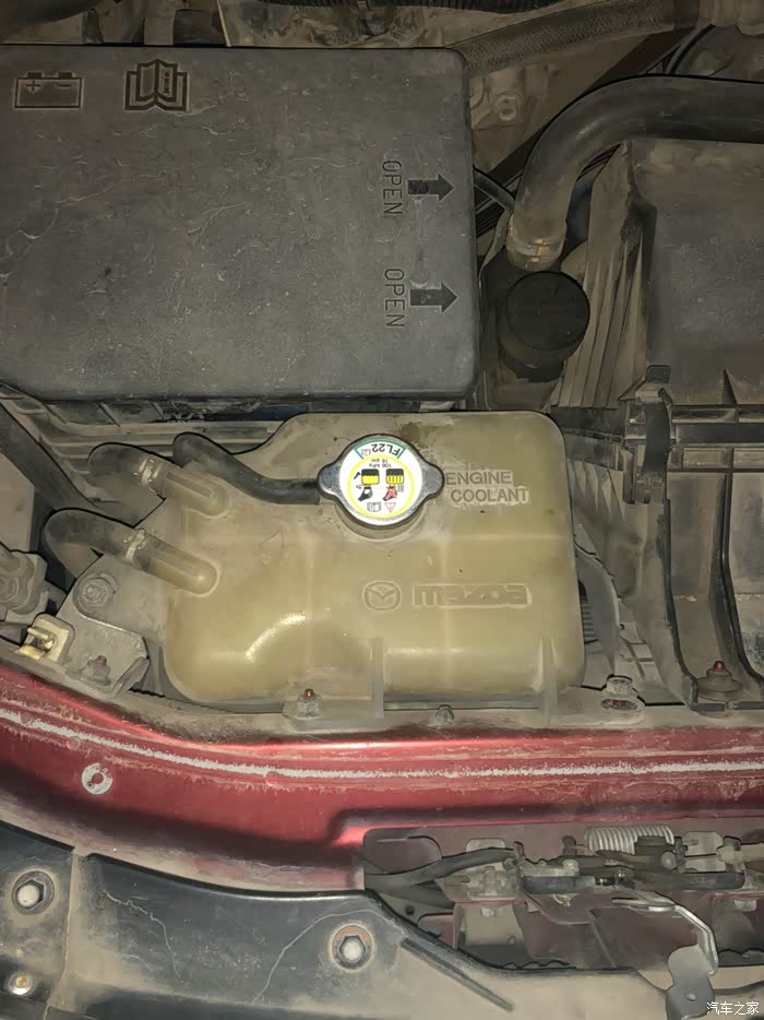 2018-9-26 00:28:34 |来自 汽车之家iphone版 问答帖 这个是水箱嘛?