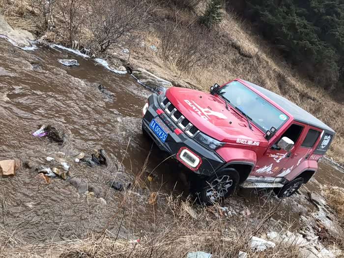 北汽车友会芦芽山冰雪穿越带你见证最硬派的越野