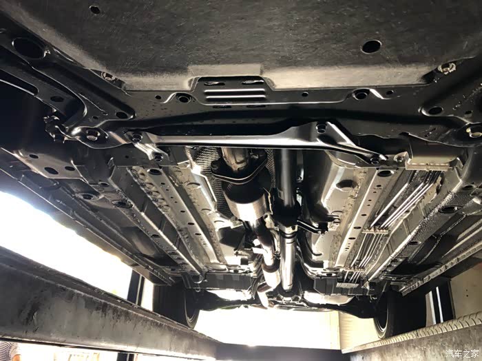 欧蓝德底盘装甲有必要吗