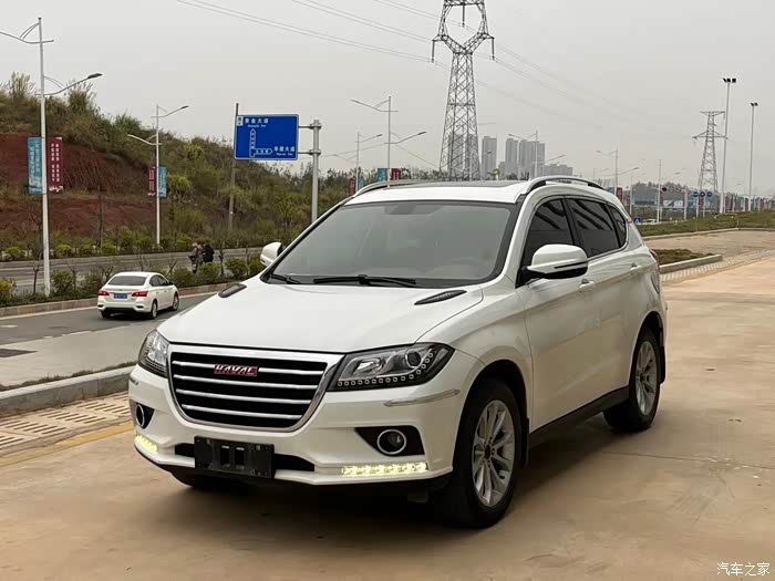 出17款哈弗h2全车就两个面油漆1手车6万多公里