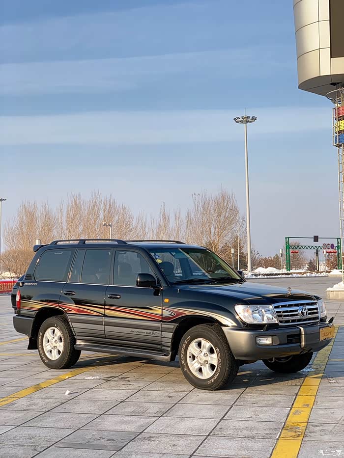 经典情怀丰田lc100黑武士持续更新