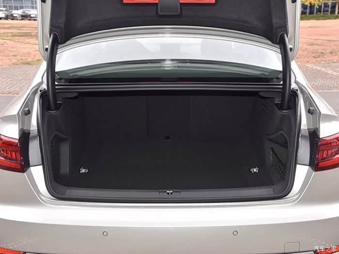 【图】有没有大佬可以帮我拍一下19款a4后备箱照片_奥迪a4l论坛_汽车