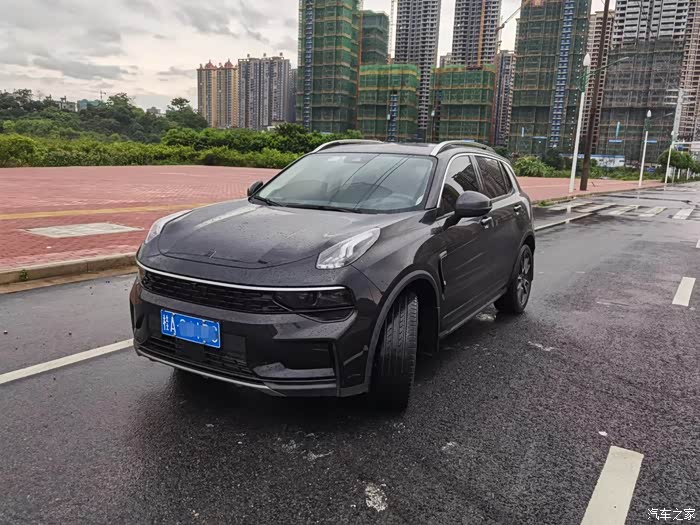 忍痛转让2021款领克01型pro黑色1798款