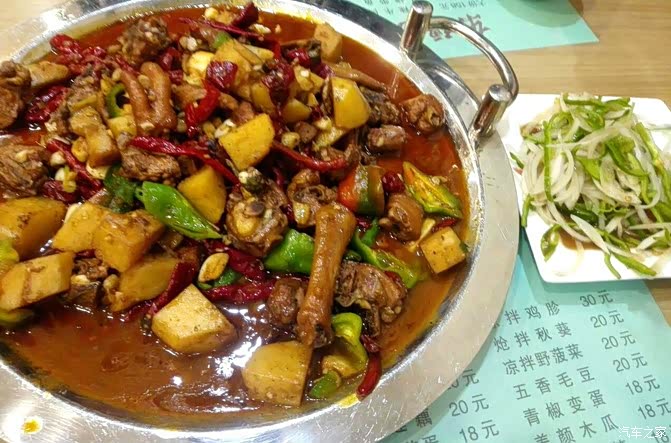 出发去新疆"避暑"单车4人自驾汉兰达,19日穿越新疆 对靖边有些情感