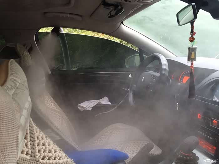 车里烟味太重怎么办?