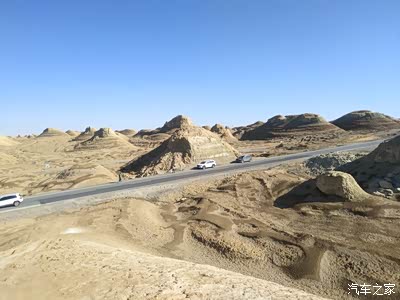 最辛苦晚柴旦出来300公里无人区其中速才140公里接就修路直搓板路在山