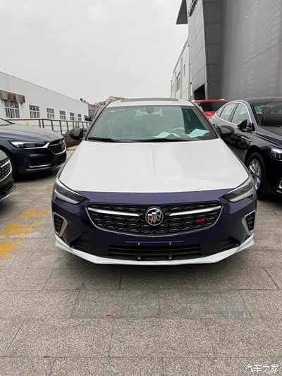 10月27日提车21款君威gs精英