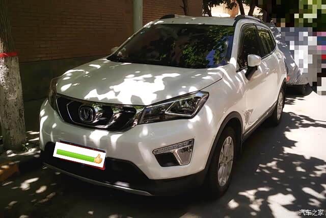 乌鲁木齐个人17年长安cs15手动豪华版准新车出售