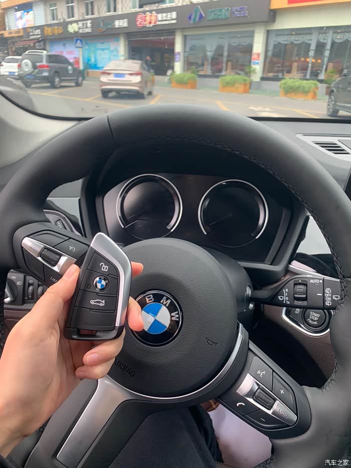 【图】2021款宝马神秘灰作业_宝马x1论坛_汽车之家论坛