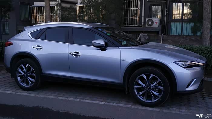 【图】银色cx4真是帅呀_马自达cx-4论坛_汽车之家论坛