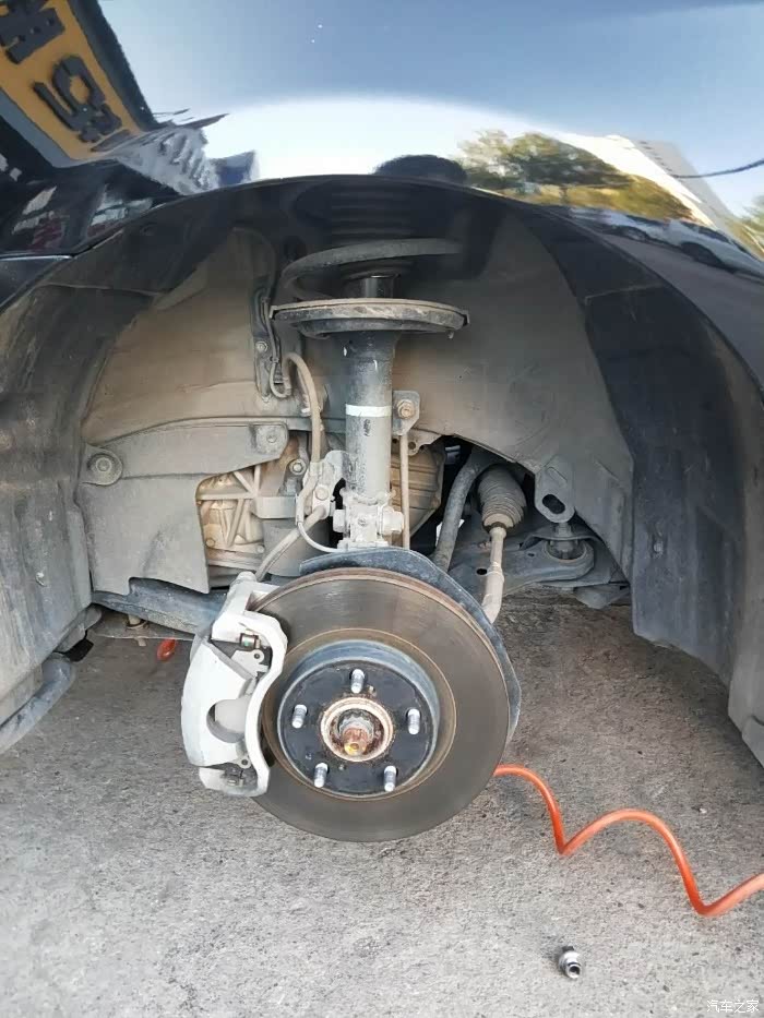 六年老友换新鞋,我的凯美瑞经典换胎作业帖