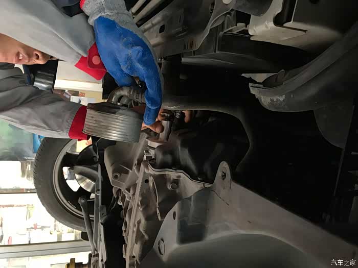 78万公里老八更换自动变速箱油